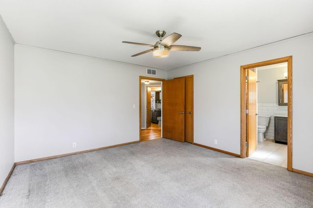 501 Drillane Road, Hopkins, MN 55305