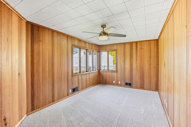 501 Drillane Road, Hopkins, MN 55305