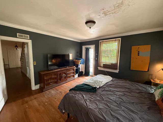 605 E Main St., Lake City, SC 29560