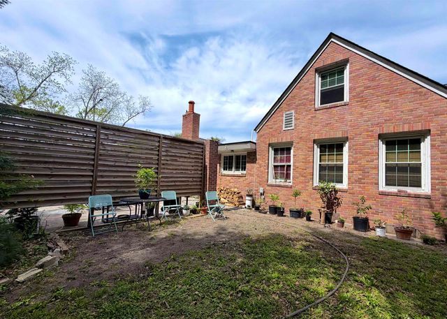 605 E Main St., Lake City, SC 29560