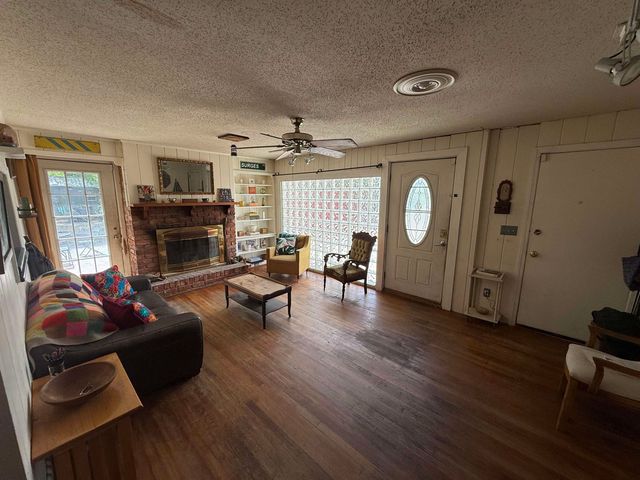 605 E Main St., Lake City, SC 29560