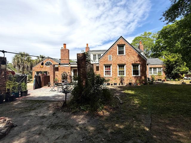 605 E Main St., Lake City, SC 29560