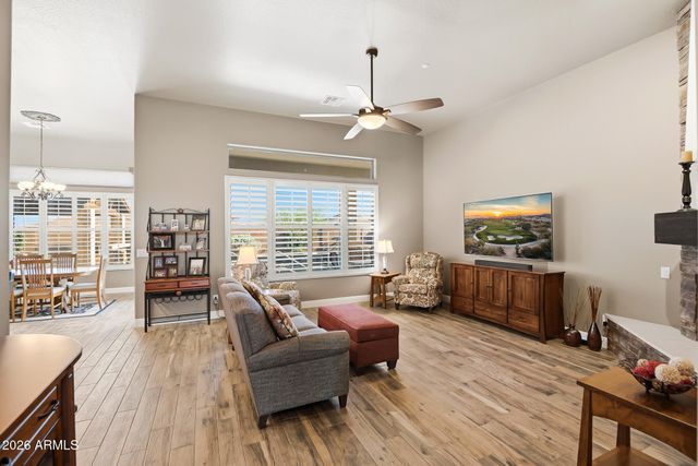1319 W WAYNE Court, Anthem, AZ 85086