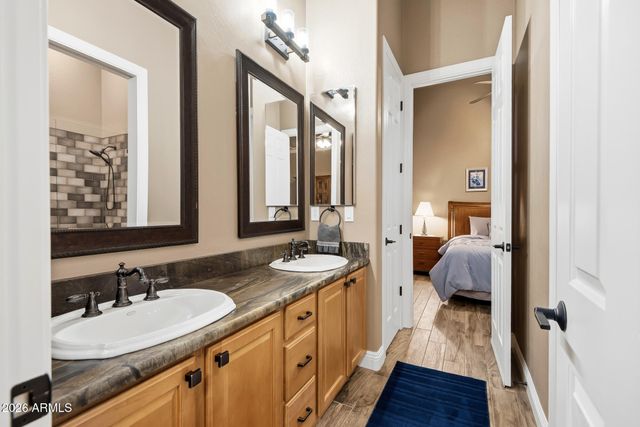 1319 W WAYNE Court, Anthem, AZ 85086