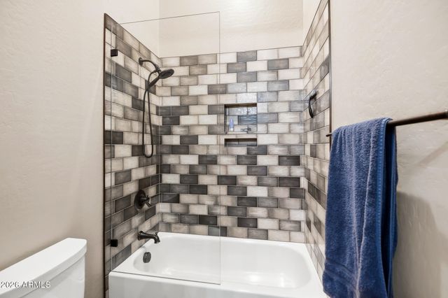 1319 W WAYNE Court, Anthem, AZ 85086