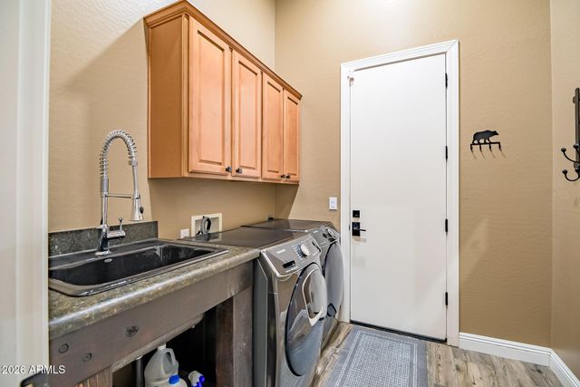 1319 W WAYNE Court, Anthem, AZ 85086