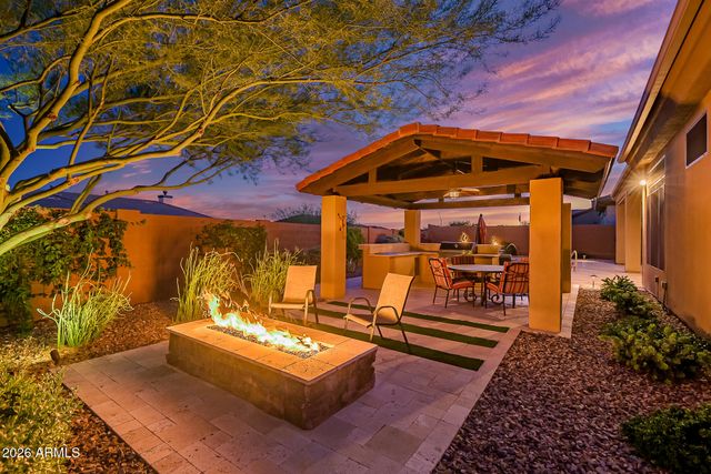 1319 W WAYNE Court, Anthem, AZ 85086