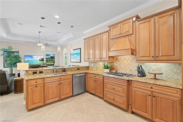 9630 Firenze CIR, Naples, FL 34113