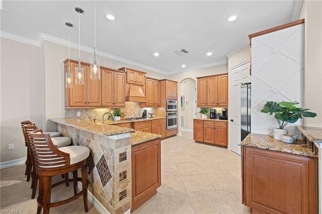 9630 Firenze CIR, Naples, FL 34113