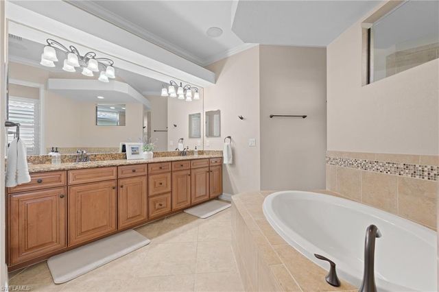 9630 Firenze CIR, Naples, FL 34113