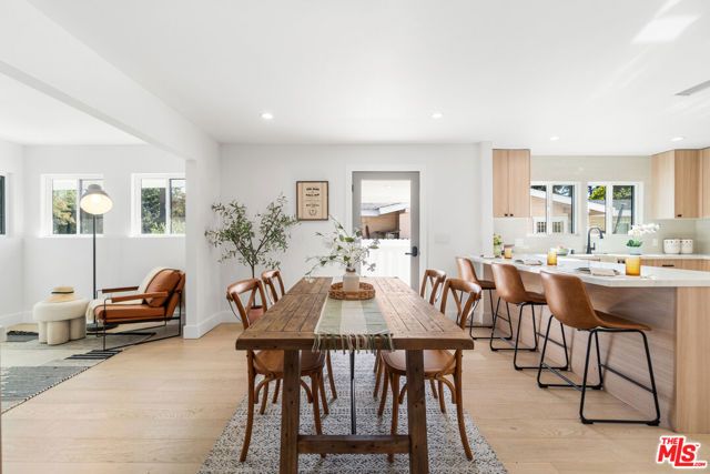 123 N Harvard Boulevard, Los Angeles, CA 90004