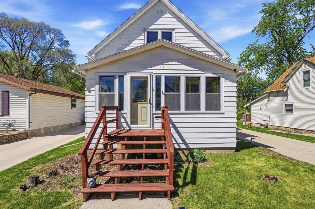 72 CLINTON STREET, North Fond Du Lac, WI 54937
