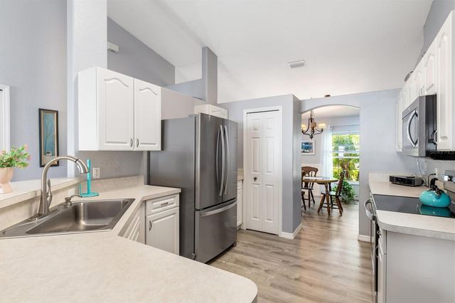 6680 CAMMER AVENUE, North Port, FL 34291