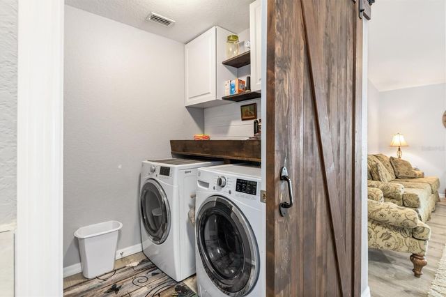 6680 CAMMER AVENUE, North Port, FL 34291