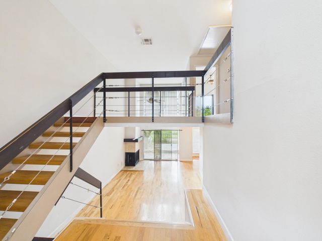 15938 Seahorse Drive 275, Houston, TX 77062