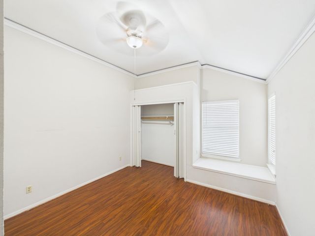 15938 Seahorse Drive 275, Houston, TX 77062