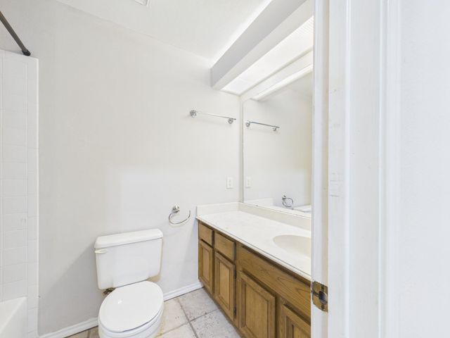 15938 Seahorse Drive 275, Houston, TX 77062