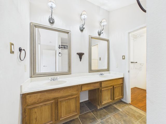 15938 Seahorse Drive 275, Houston, TX 77062