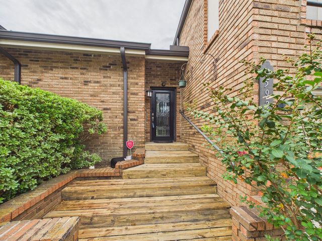 15938 Seahorse Drive 275, Houston, TX 77062