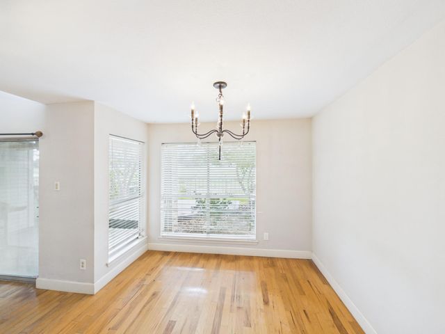 15938 Seahorse Drive 275, Houston, TX 77062