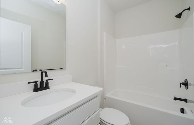 14518 Elsmere Lane, Carmel, IN 46074