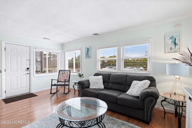 304 Bay Boulevard, Seaside Heights, NJ 08751