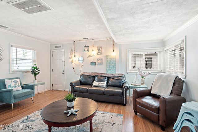 304 Bay Boulevard, Seaside Heights, NJ 08751