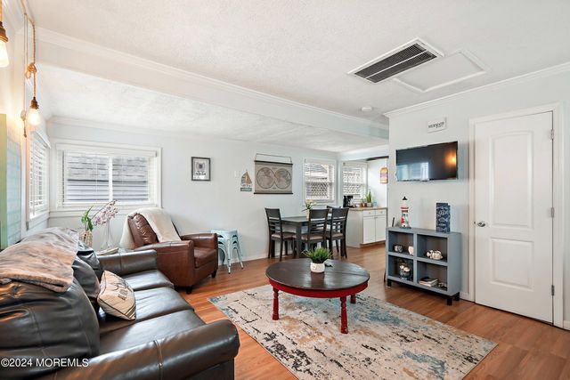304 Bay Boulevard, Seaside Heights, NJ 08751