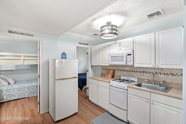 304 Bay Boulevard, Seaside Heights, NJ 08751
