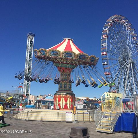 304 Bay Boulevard, Seaside Heights, NJ 08751