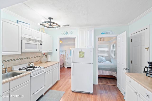 304 Bay Boulevard, Seaside Heights, NJ 08751