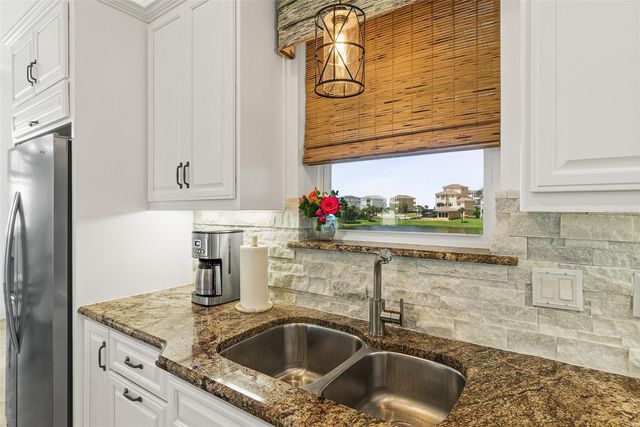 7 HAMMOCK BEACH CIRCLE S, Palm Coast, FL 32137