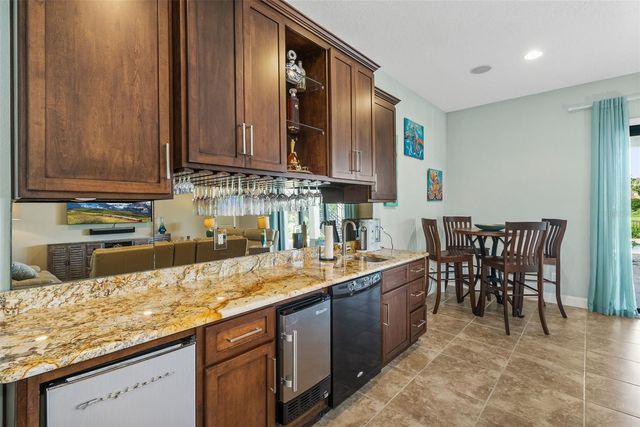 7 HAMMOCK BEACH CIRCLE S, Palm Coast, FL 32137