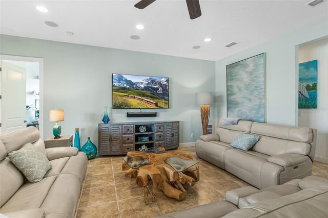 7 HAMMOCK BEACH CIRCLE S, Palm Coast, FL 32137