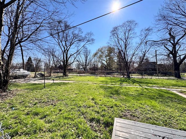 12010 Elmdale Street, Detroit, MI 48213