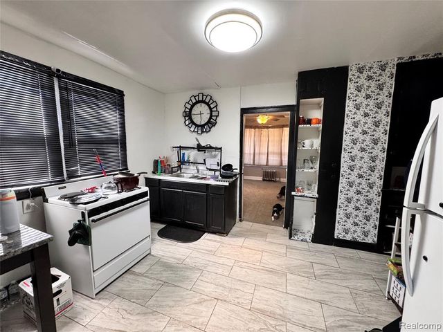 12010 Elmdale Street, Detroit, MI 48213