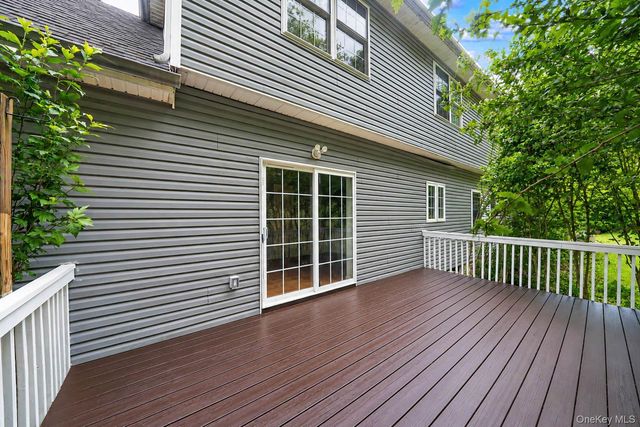 642 County Route 12, New Hampton, NY 10958