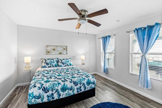 986 Edson Drive, Gilchrist, TX 77617