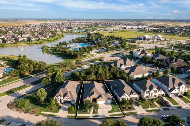 30719 Sonora Ridge Drive, Brookshire, TX 77423