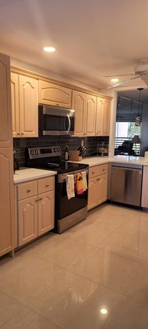 2638 NW 104th Avenue 204, Sunrise, FL 33322