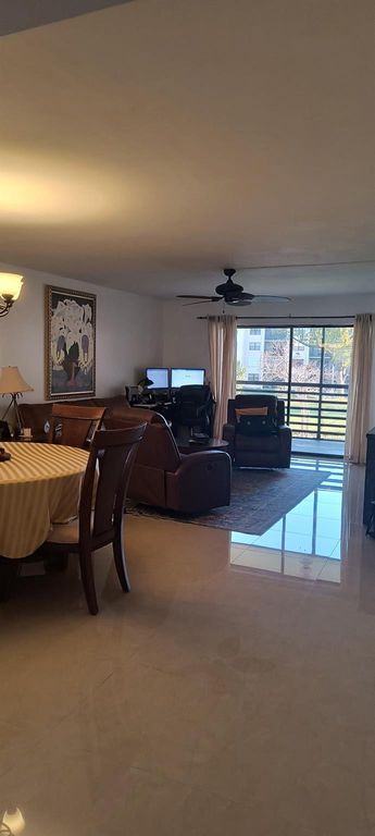 2638 NW 104th Avenue 204, Sunrise, FL 33322