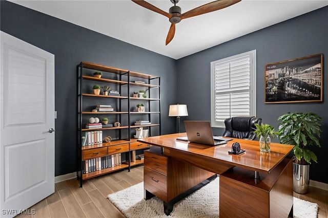 1779 Hagen CT, Naples, FL 34120