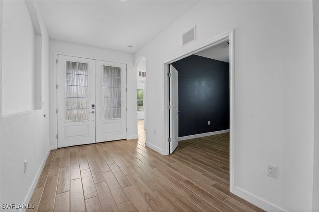 1779 Hagen CT, Naples, FL 34120