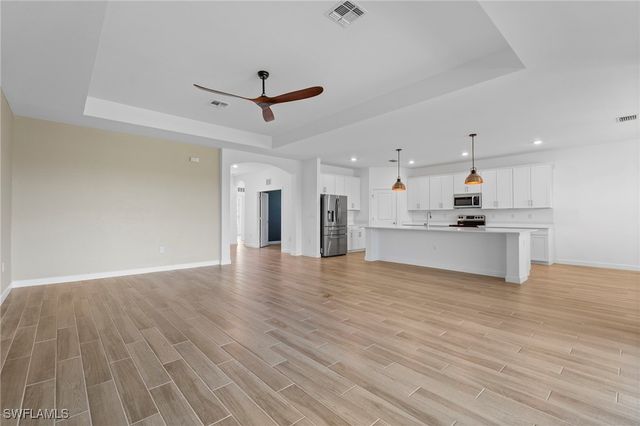 1779 Hagen CT, Naples, FL 34120