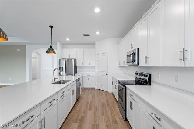 1779 Hagen CT, Naples, FL 34120