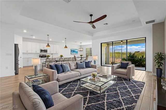 1779 Hagen CT, Naples, FL 34120