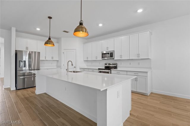 1779 Hagen CT, Naples, FL 34120