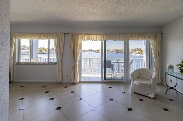 1201 S Riverside Drive S 206, Pompano Beach, FL 33062