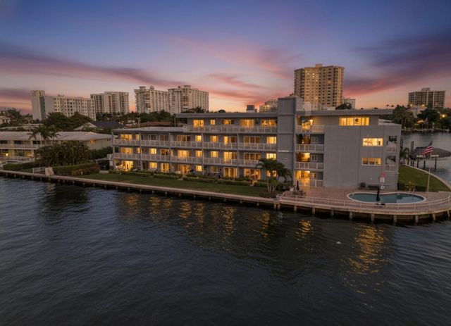 1201 S Riverside Drive S 206, Pompano Beach, FL 33062