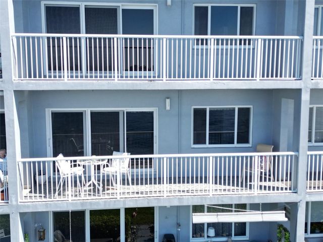 1201 S Riverside Drive S 206, Pompano Beach, FL 33062